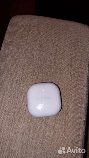 Samsung galaxy buds 2 кейс