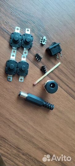 Тумблер переключатель кнопка