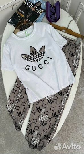 Костюм женский gucci