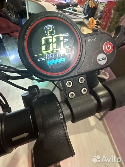 Самокат взрослый электрический