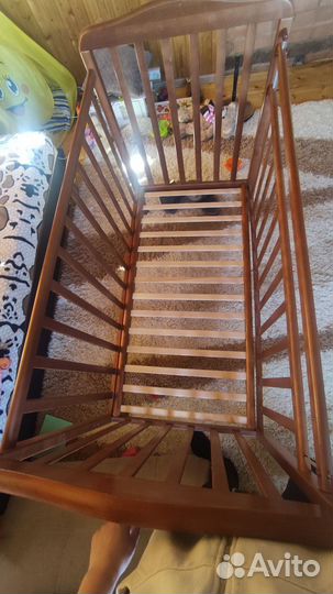 Детская кроватка