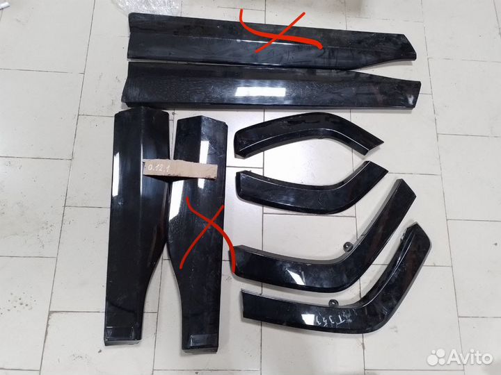 Молдинги Rav 4 xa50