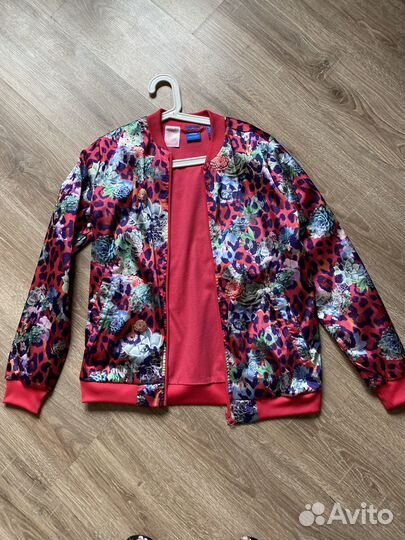 Ветровка бомбер adidas originals женская