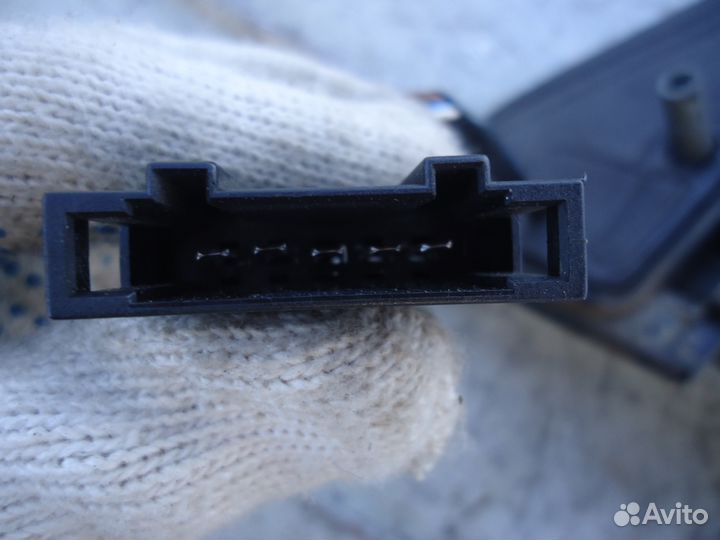 Зеркало правое Фольксваген Гольф 3