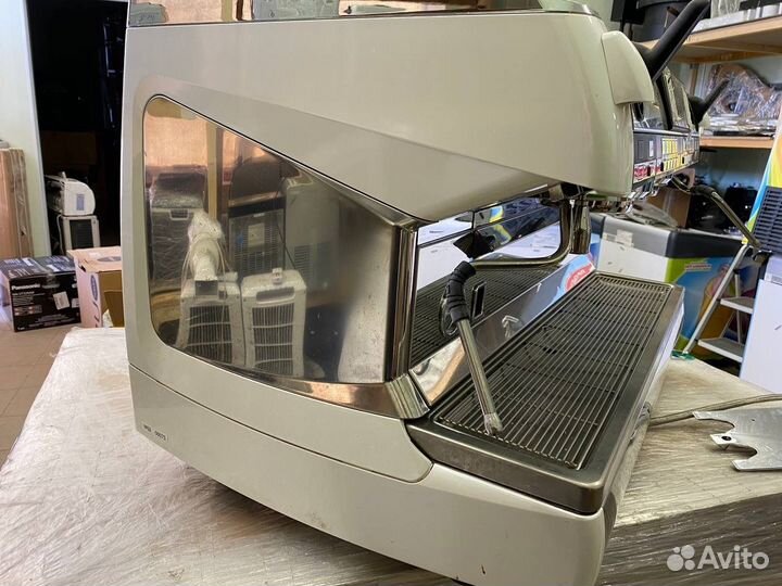 Кофемашина Nuova Simonelli Aurelia II 2Gr V