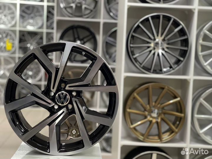Диски на Volkswagen R17 5x100