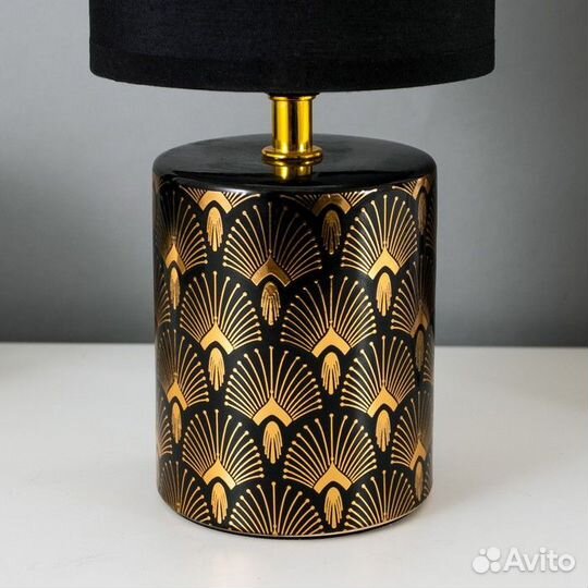 Настольная лампа 16562/1BK E14 40Вт черно-золотой