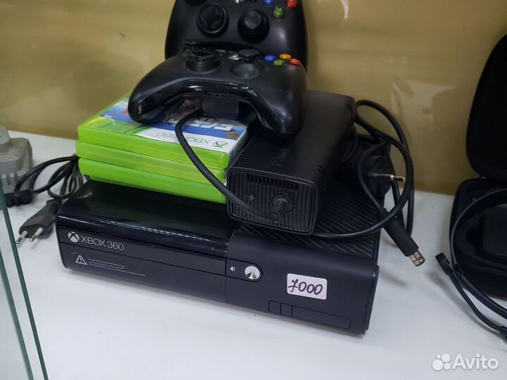 Игровая приставка Xbox 360 slim
