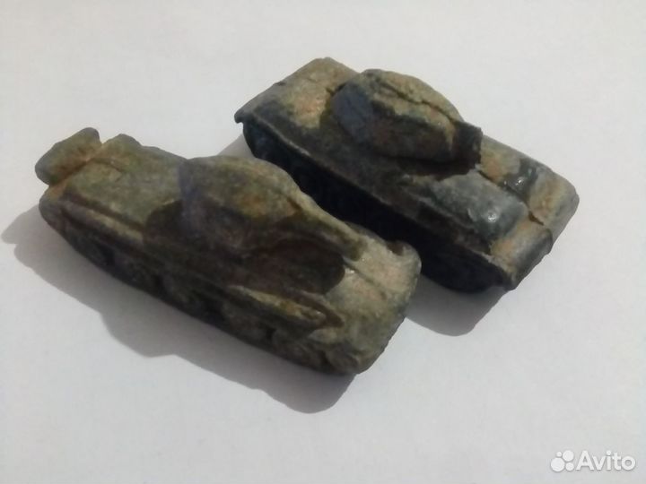 Танк оловянный