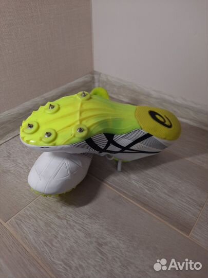 Шиповки для бега asics