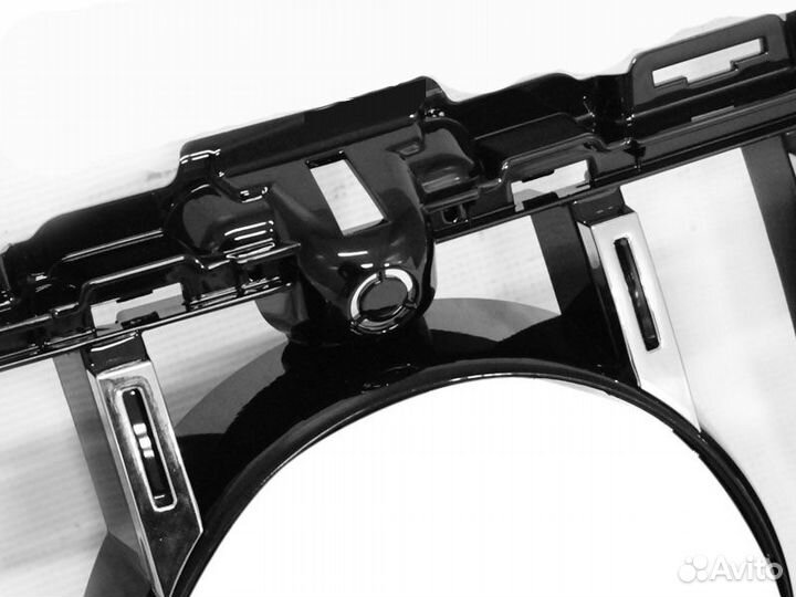 Решетка радиатора GTR Mercedes C W205 (18+) grme52