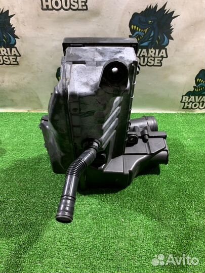 Корпус воздушного фильтра Volkswagen Scirocco CAV