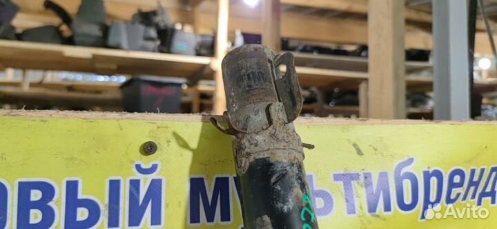 Стойка амортизатора переднего левого Volkswagen Bo