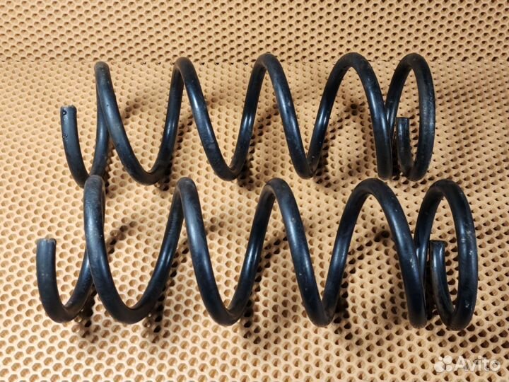 Пружины задней подвески Nissan Murano Z50