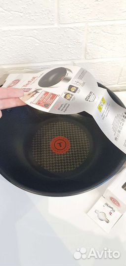 Сковорода новая tefal wok 26 см