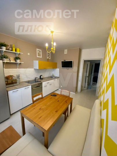 2-к. квартира, 70 м², 6/9 эт.