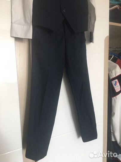 Рубашка брюки жилет. Школьная форма