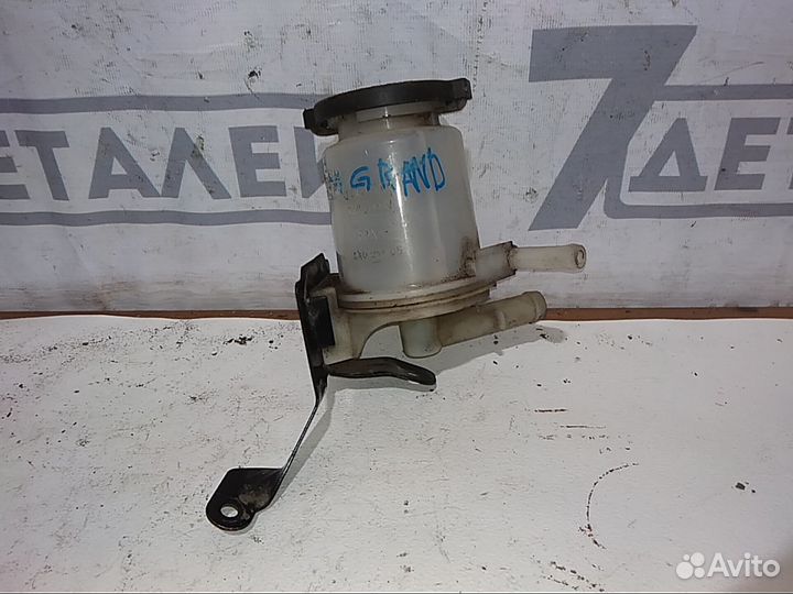 Бачок гура Geely Emgrand 1.8 EC7 седан