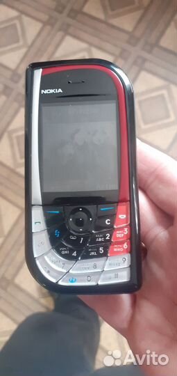 Телефон Nokia 7610
