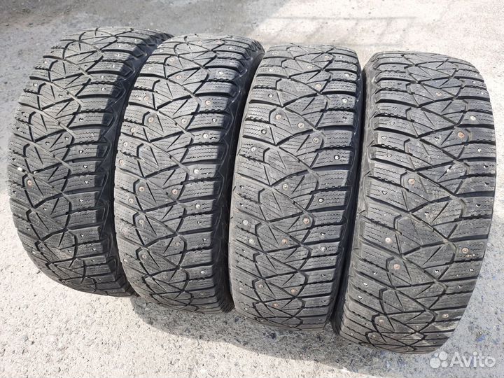 Dunlop Ice Touch 215/65 R16 98T