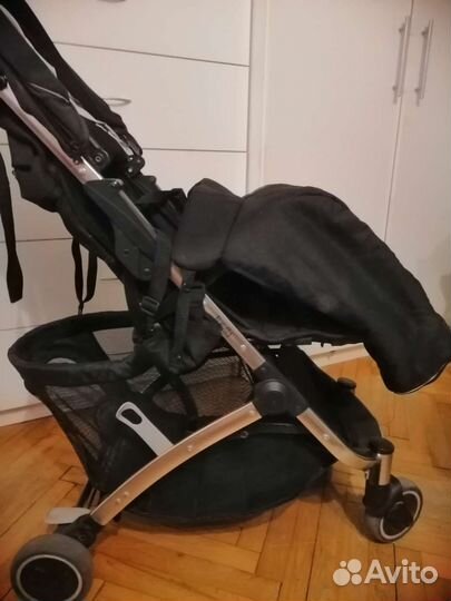 Прогулочная коляска nuovita