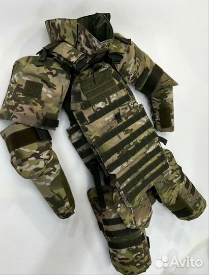 Бронежилет с плитами Гост