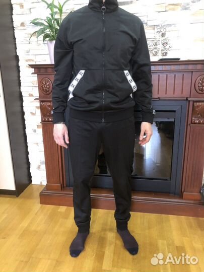 Костюм спортивный оригинал L Armani