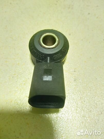 Датчик детонации Vw Jetta 4 USA седан AEG 1999