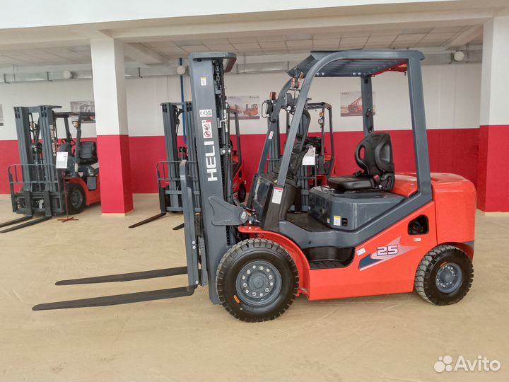 Вилочный погрузчик Heli CPCD25, 2023
