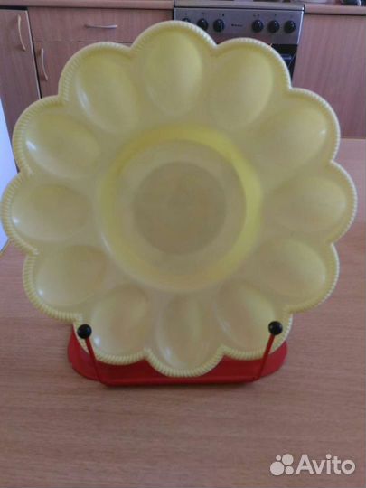 Пасхальная тарелка для яиц и кулича