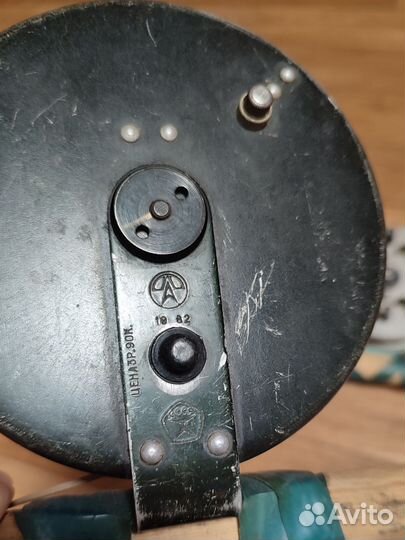 Катушка рыболовная инерционная СССР