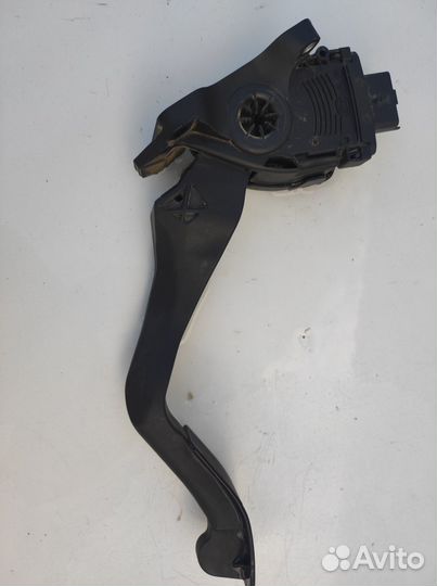Педаль газа Peugeot 207