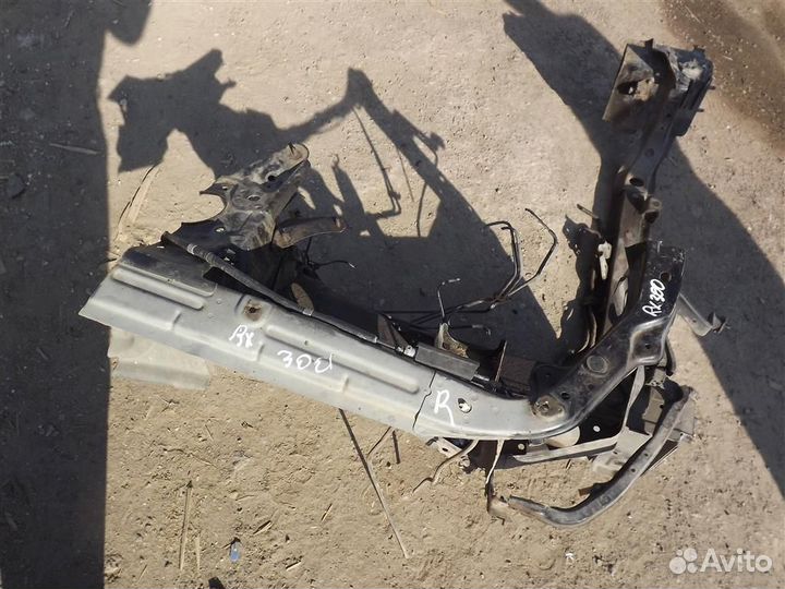 Панель передняя Лексус RX 300