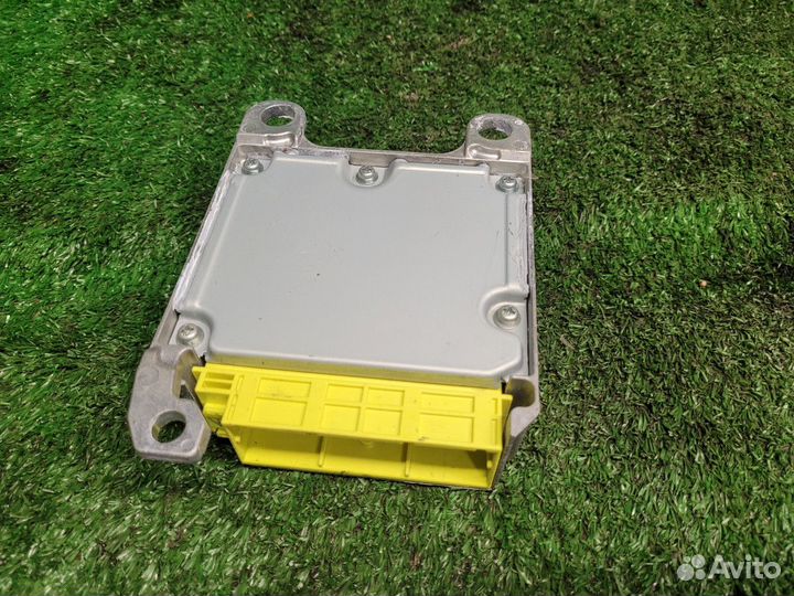 Блок управления airbag на Subaru Forester 4