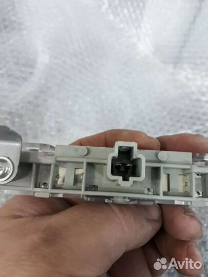 Стоп сигнал toyota camry v40