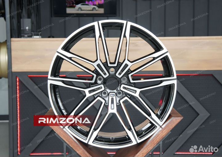 Кованые диски R22 на Bmw X6 F96