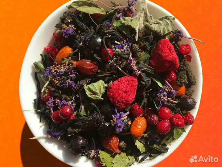 1000 г Иван-чай с мятой,цветами и ягодами