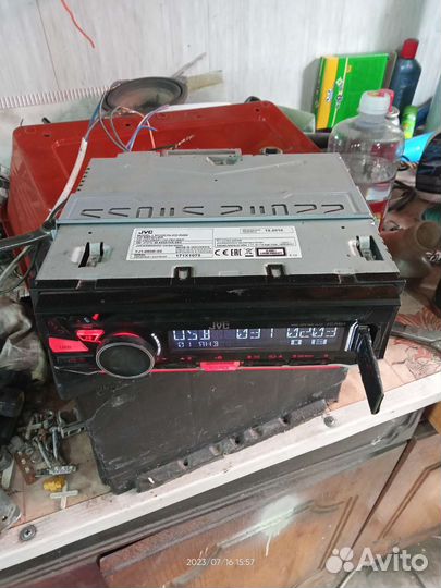Автомагнитола JVC
