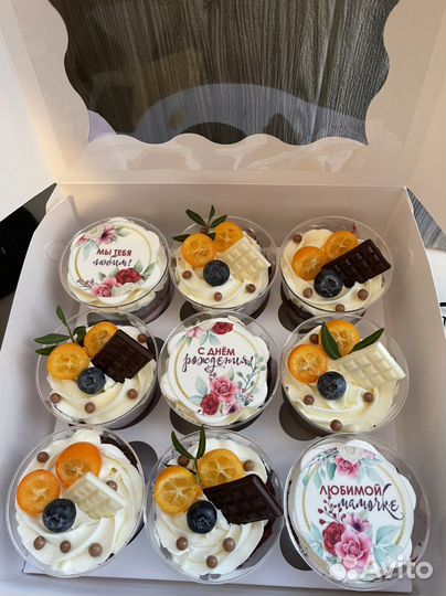 Кенди бар (капкейки, трайфлы и мннгое другое)