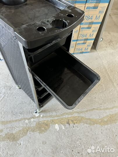 Парикмахерская тележка