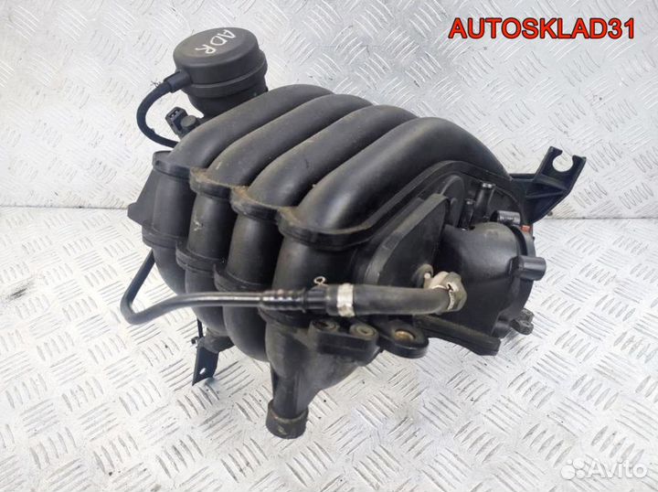 Коллектор впускной VW Passat B5 1,8 ADR 06B133210M