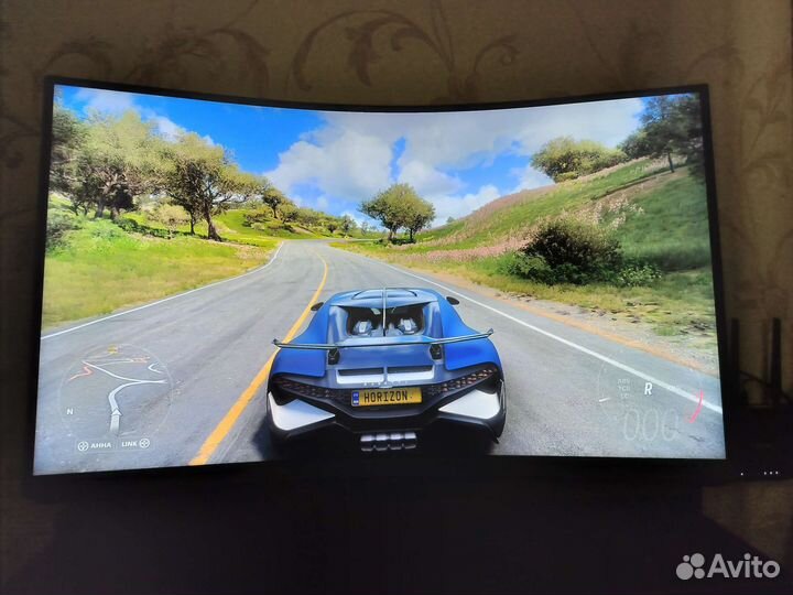 Монитор Samsung Odyssey Neo G8 S32BG850