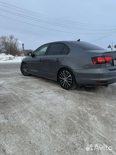 Volkswagen Jetta 1.8 AT, 2015, 180 000 км