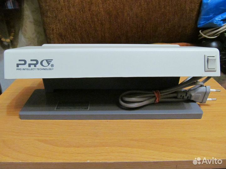 Детектор валют модель PRO-12