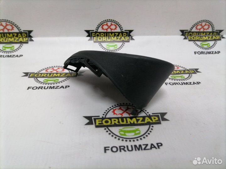 Накладка (заглушка) на птф передняя правая Ford