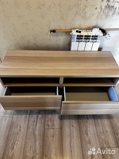 Тумба под телевизор