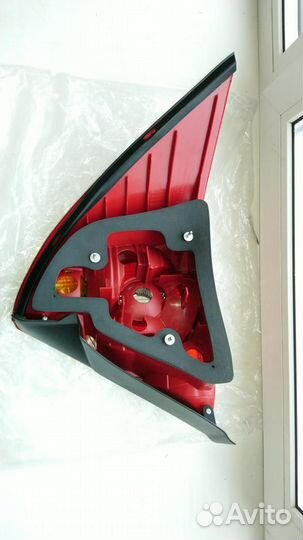 Фонарь задний левый ford Mondeo 3