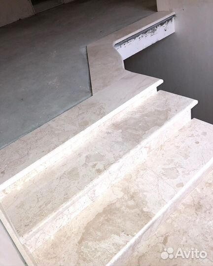 Мраморные ступени для лестницы