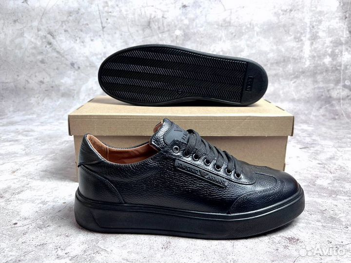 Кроссовки Armani