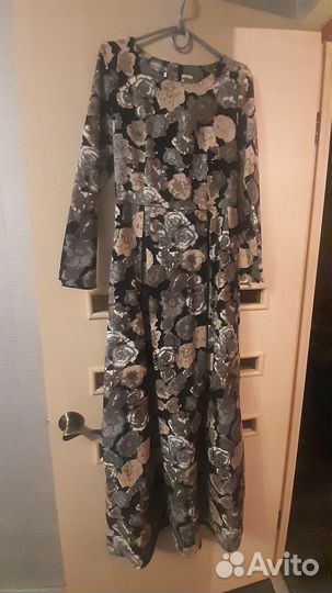 Продам новое платье